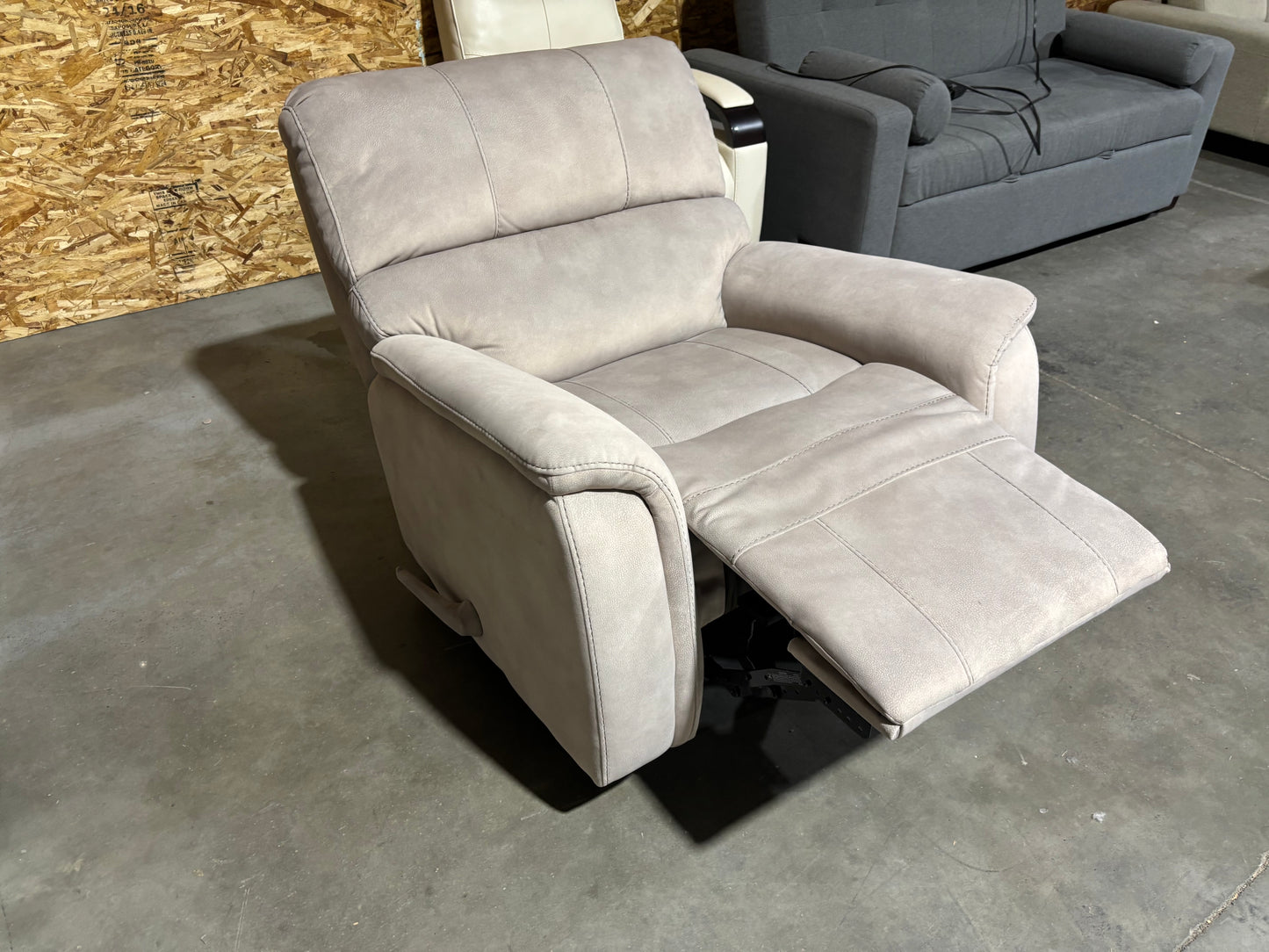 Recliner